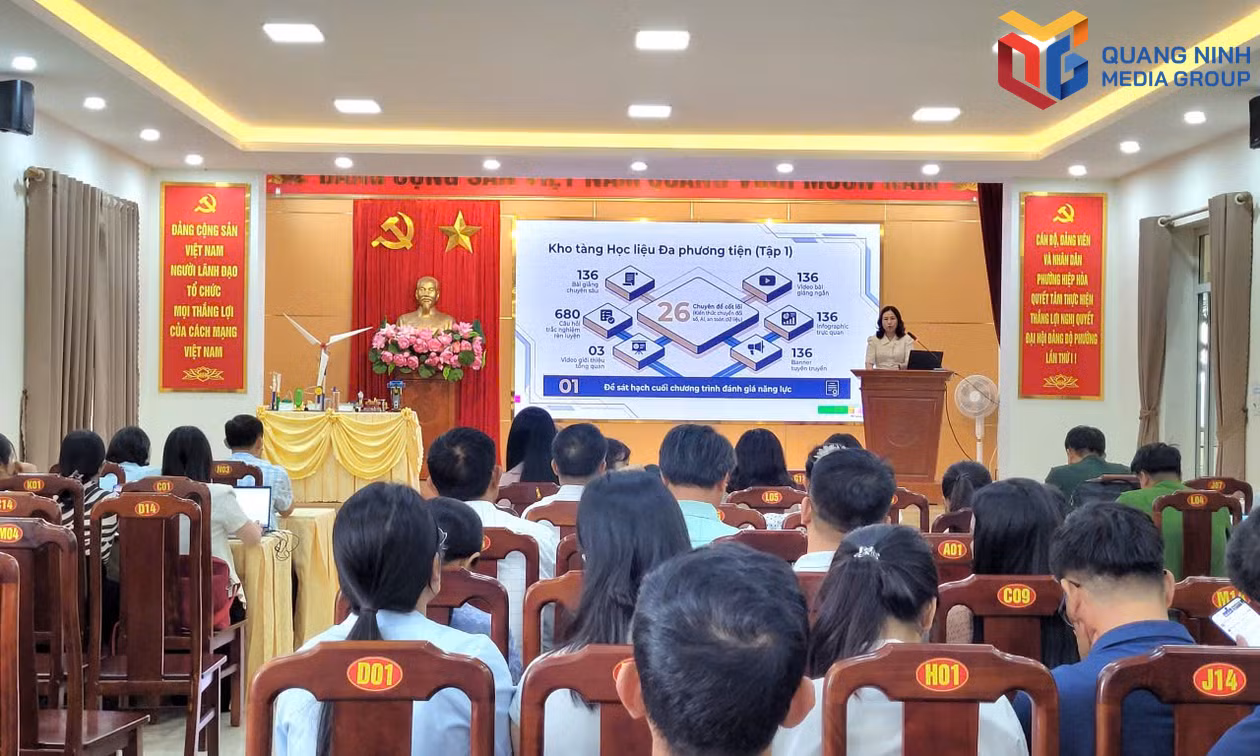 Phường Hiệp Hòa hưởng ứng Ngày Chuyển đổi số quốc gia, phát động phong trào “Bình dân học vụ số - Quốc hội số”