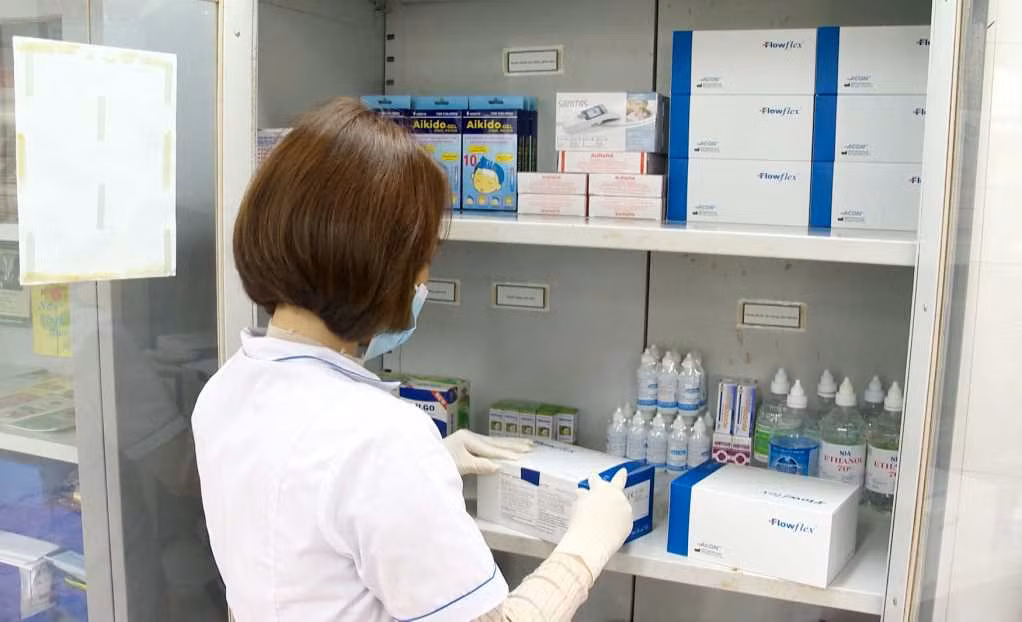 Quảng Ninh trước nguy cơ dịch COVID-19 lan rộng ảnh 12
