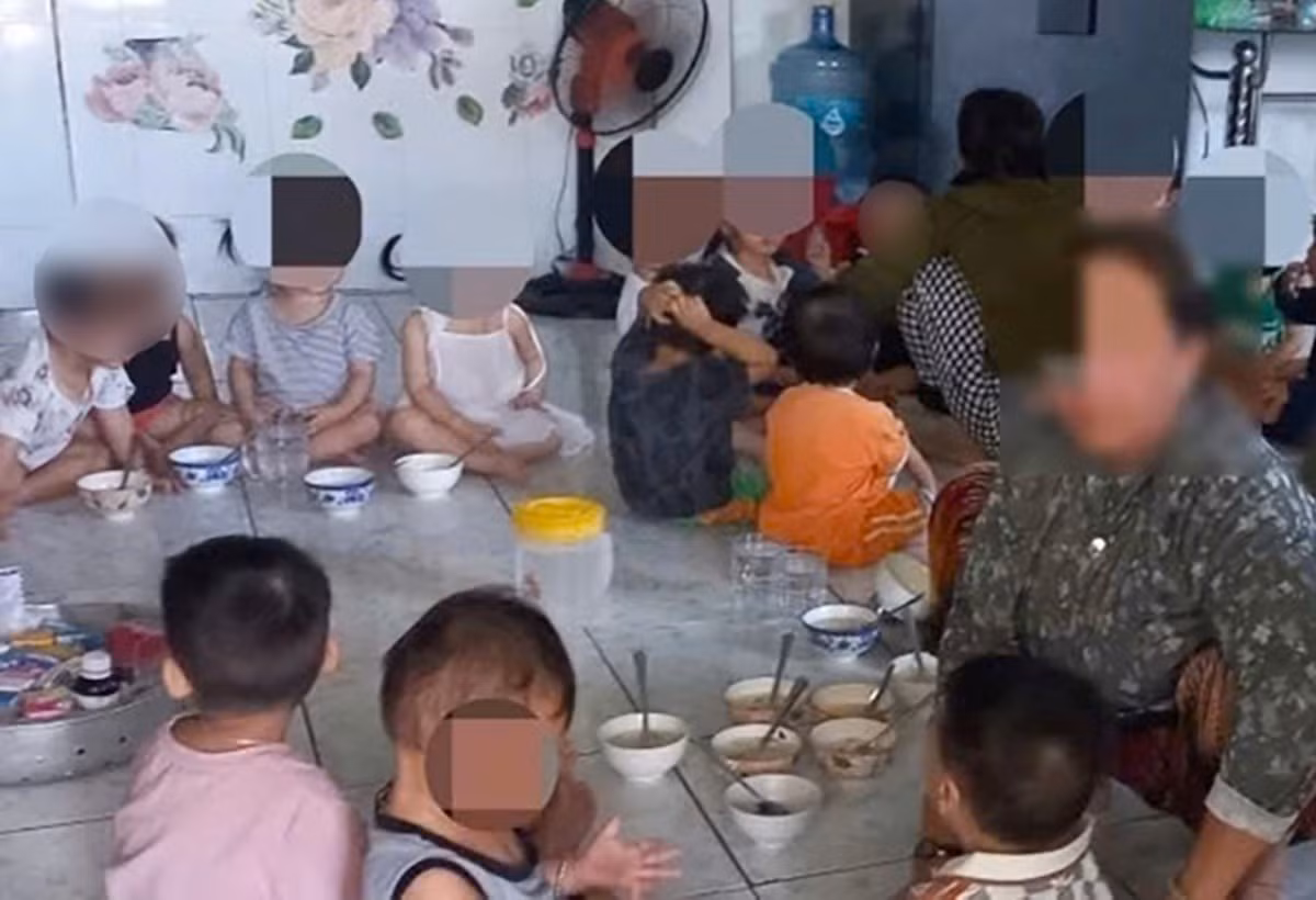 Nhóm trẻ Mầm Xanh trước khi giải thể. Ảnh: Phạm Duy