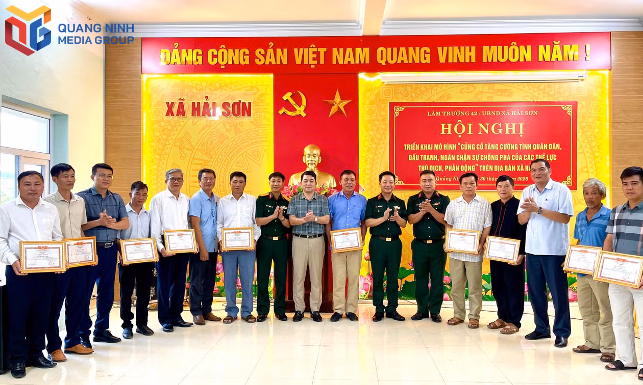 Triển khai mô hình củng cố tình quân dân, giữ vững an ninh biên giới