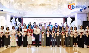 Gặp mặt cán bộ nữ lãnh đạo chủ chốt thành phố