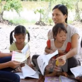 Phát huy vai trò " cầu nối" của cộng tác viên dân số