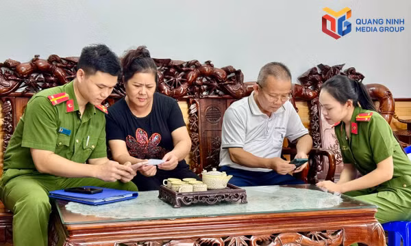 Học và thực hành theo Bác từ cách ứng xử