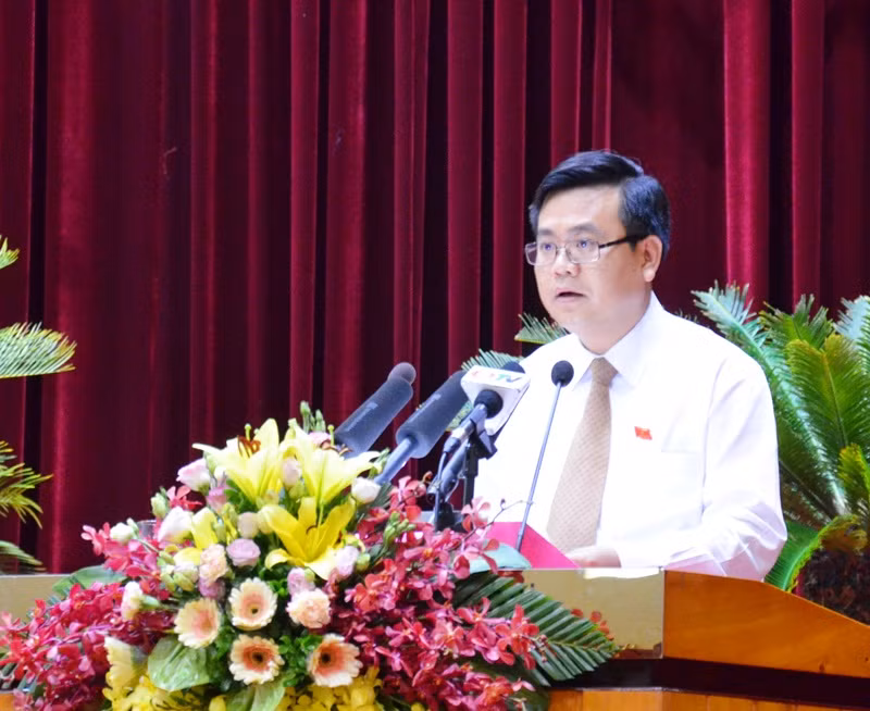 ĐB Hoàng Bá Nam, Tổ Cô Tô.