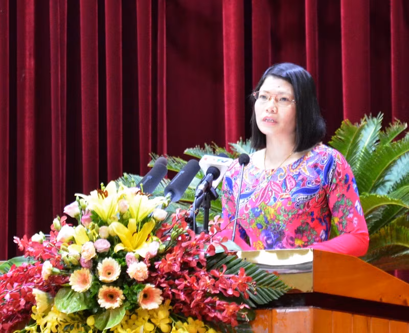 Đại biểu Đỗ Thị Ninh Hường, Tổ Đại biểu Uông Bí