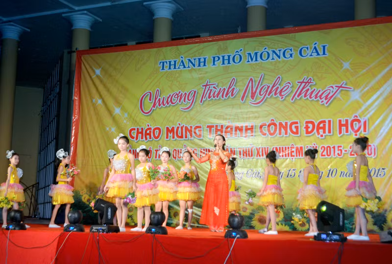 Các tiết mục đều được dàn dựng công phu