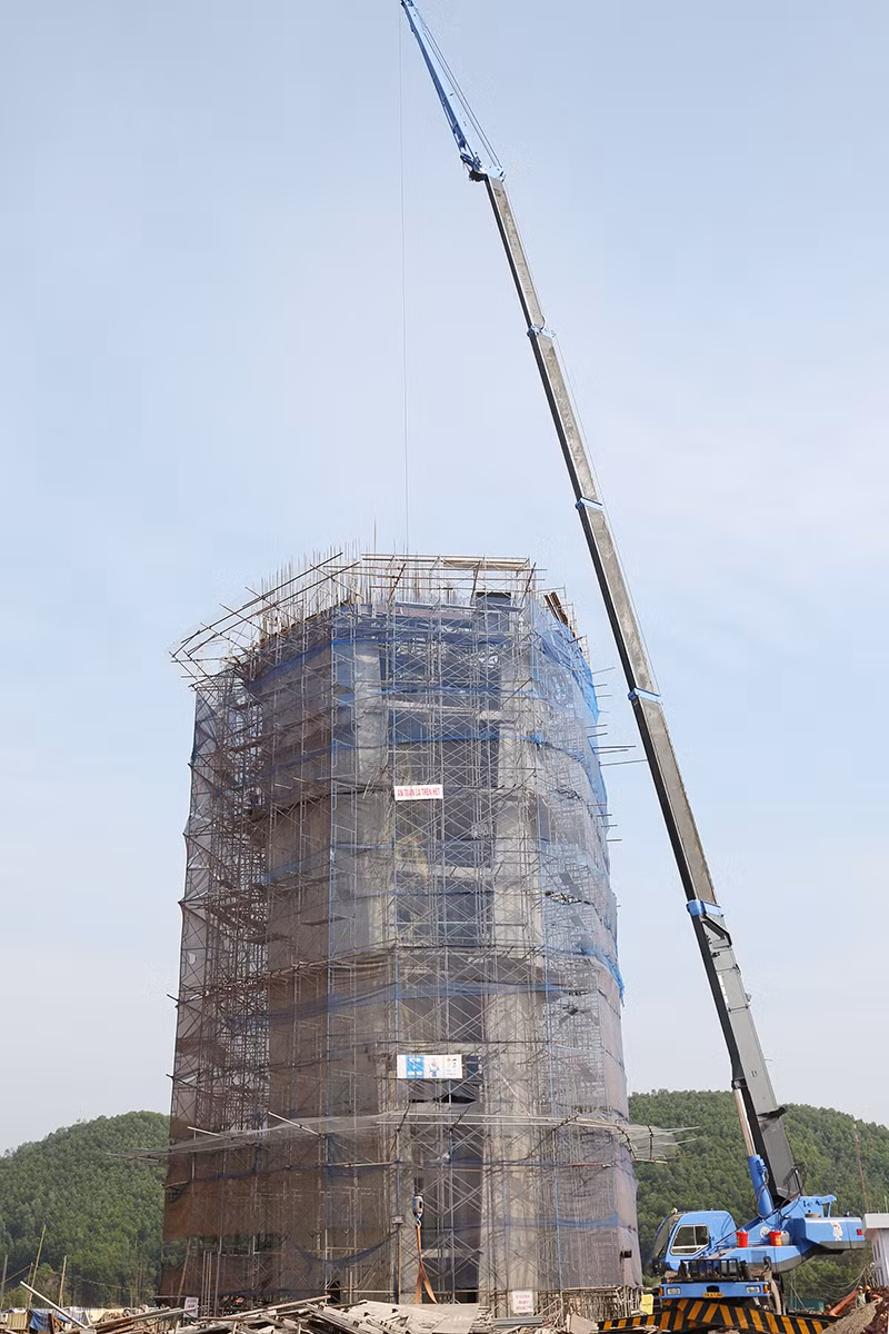 Tháp không lưu của Cảng hàng không quốc tế Vân Đồn cũng đã hoàn thành thi công phần thô.