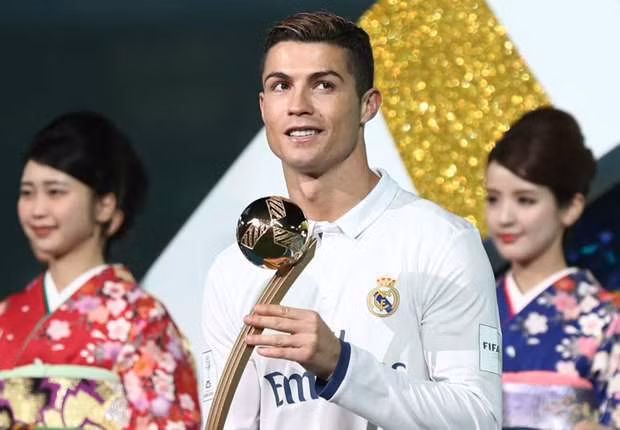  Ronaldo có 1 năm đại thành công.