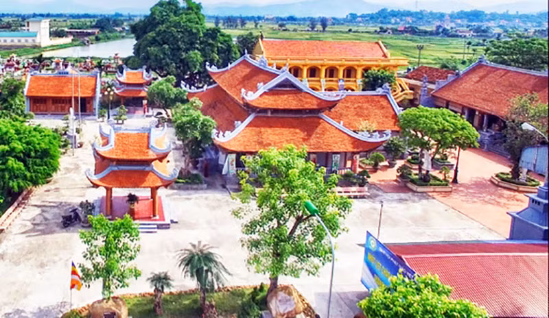 Đình Yên Giang, một quần thể kiến trúc di tích đẹp