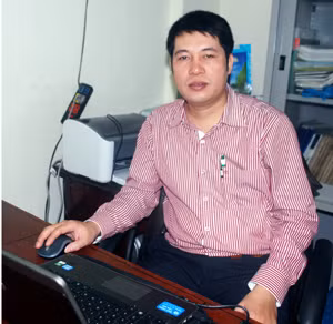 Nhà khảo cổ Nguyễn Ngọc Chất.