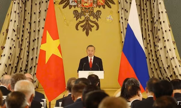 Tổng Bí thư, Chủ tịch nước Tô Lâm phát biểu tại Lễ trao Giải thưởng Hòa bình Quốc tế Lev Tolstoy. (Ảnh: Thống Nhất/TTXVN) 