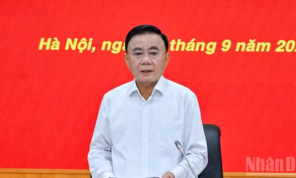 Ban Bí thư ban hành kế hoạch đẩy mạnh học tập, thực hành tư tưởng, đạo đức, phương pháp, phong cách Hồ Chí Minh