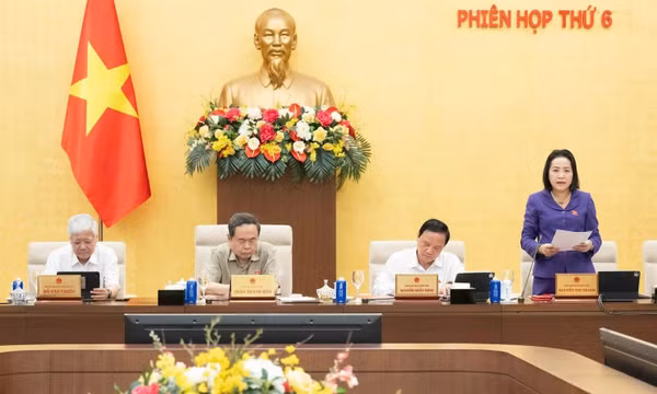 Đề xuất đưa người làm việc trên nền tảng số vào diện bảo hiểm xã hội bắt buộc