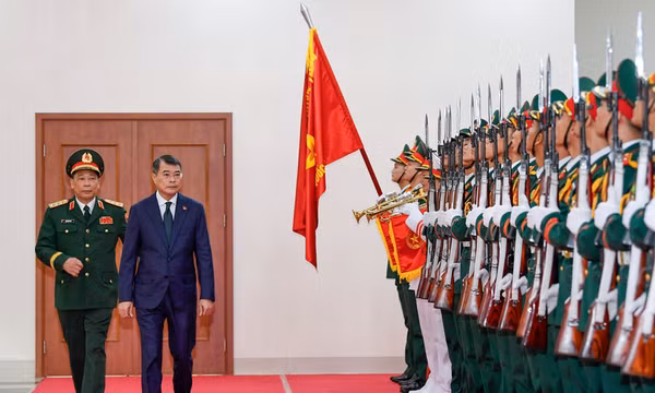 Thủ tướng: Phải chuẩn bị khả năng ứng phó với những tình huống chưa có tiền lệ về quân sự - quốc phòng