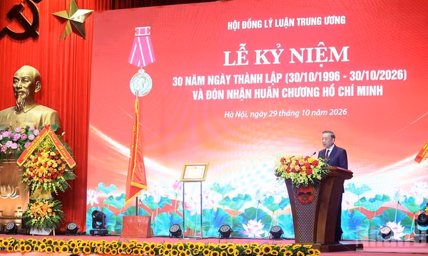 Tổng Bí thư, Chủ tịch nước Tô Lâm phát biểu tại lễ kỷ niệm. (Ảnh: ĐĂNG KHOA) 