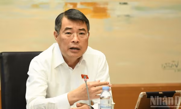 Thủ tướng: Sửa Luật Điện lực lần này phải giải quyết được các quan ngại của nhà đầu tư