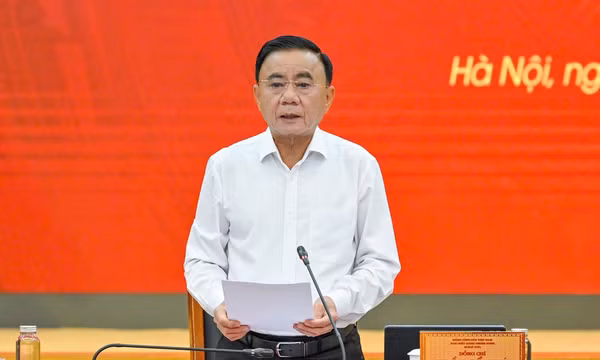 Đồng chí Trần Cẩm Tú, Ủy viên Bộ Chính trị, Thường trực Ban Bí thư. (Ảnh: Thủy Nguyên)