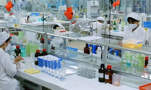 Mục tiêu đến năm 2030, 100% cơ sở sản xuất hoạt chất, tá dược đạt chuẩn