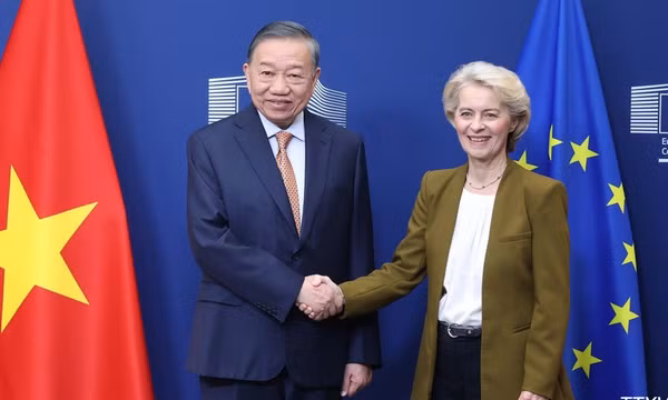Tổng Bí thư, Chủ tịch nước Tô Lâm gặp Chủ tịch Ủy ban châu Âu Ursula von der Leyen