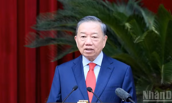 Tổng Bí thư, Chủ tịch nước Tô Lâm phát biểu tại Hội nghị lần thứ tư Ban Chấp hành Trung ương Đảng khóa XIV. (Ảnh: ĐĂNG KHOA) 