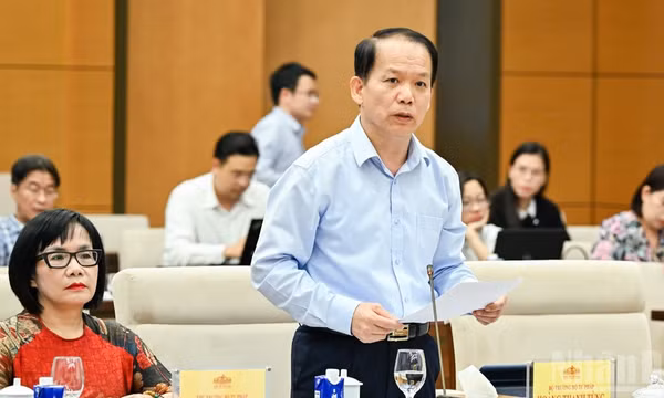 Đề xuất lược bỏ 5 nhóm hình thức văn bản quy phạm pháp luật