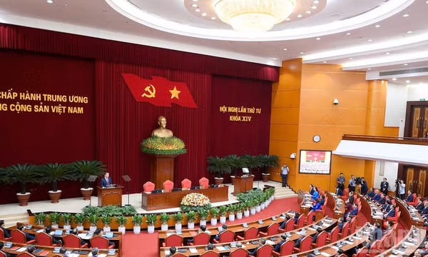 Phiên bế mạc Hội nghị lần thứ tư Ban Chấp hành Trung ương Đảng Cộng sản Việt Nam khóa XIV. (Ảnh: ĐĂNG KHOA) 