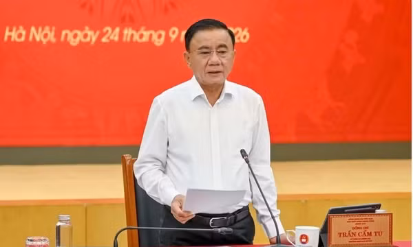 Đồng chí Trần Cẩm Tú, Ủy viên Bộ Chính trị, Thường trực Ban Bí thư. (Ảnh: THỦY NGUYÊN)