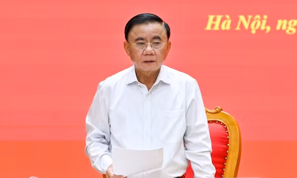 Đồng chí Trần Cẩm Tú, Ủy viên Bộ Chính trị, Thường trực Ban Bí thư. (Ảnh: THỦY NGUYÊN)