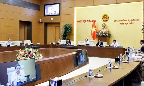 Quang cảnh phiên họp thứ 5 của Ủy ban Thường vụ Quốc hội. (Ảnh: TTXVN) 