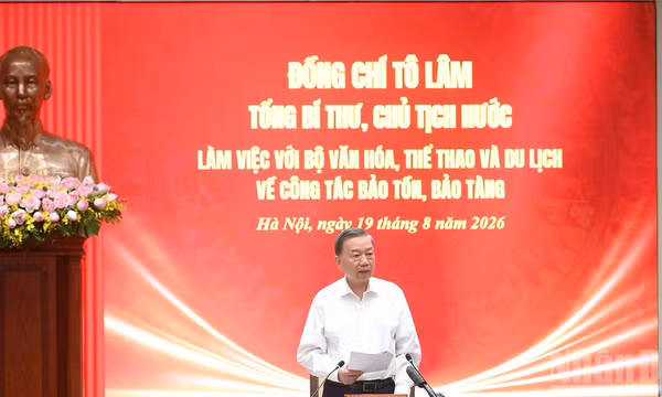 Gìn giữ, tiếp nối mạch nguồn lịch sử, văn hóa và bản sắc Việt Nam