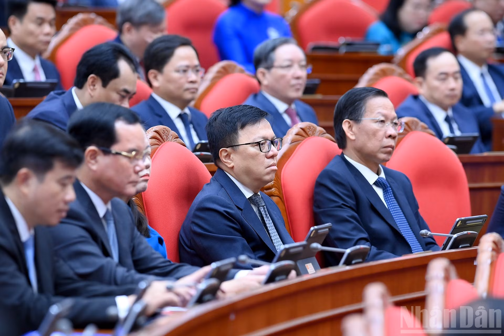 Các đại biểu dự phiên khai mạc hội nghị.