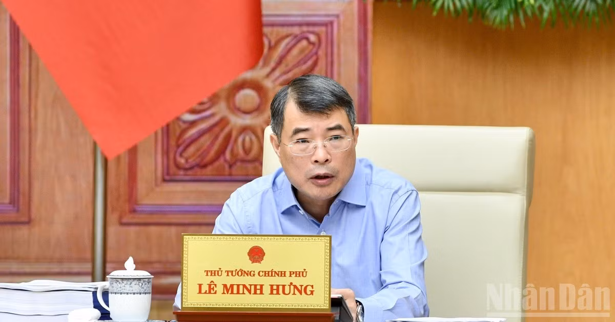 Thủ tướng Lê Minh Hưng phát biểu ý kiến tại cuộc họp. (Ảnh: THANH GIANG) 