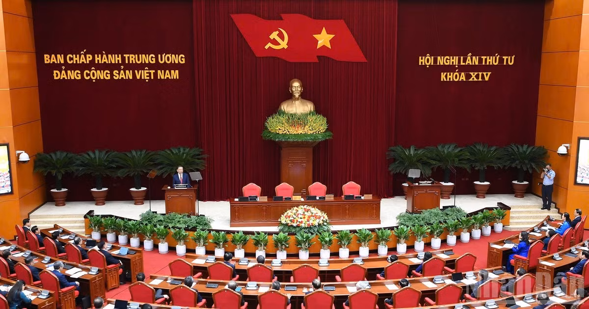 Phiên bế mạc Hội nghị lần thứ tư Ban Chấp hành Trung ương Đảng khóa XIV. (Ảnh: ĐĂNG KHOA) 