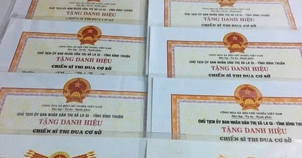 Quy định mới về tỷ lệ xét tặng danh hiệu Chiến sĩ thi đua cơ sở áp dụng từ 01/10/2026