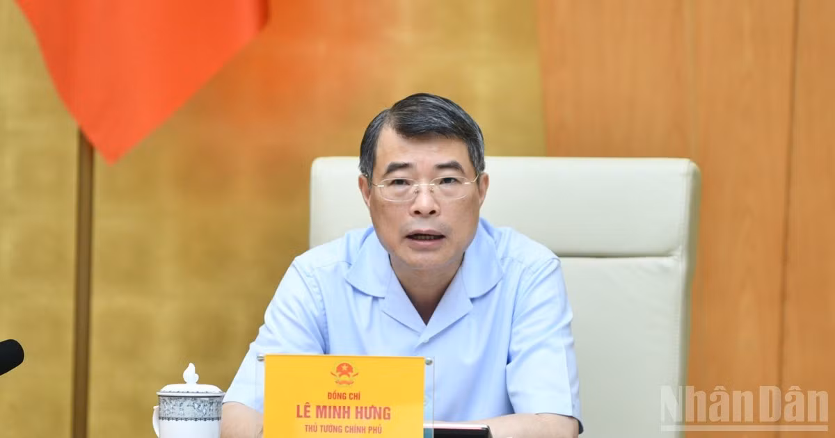Bí thư Đảng ủy Chính phủ, Thủ tướng Chính phủ Lê Minh Hưng phát biểu ý kiến tại hội nghị. (Ảnh: THANH GIANG)