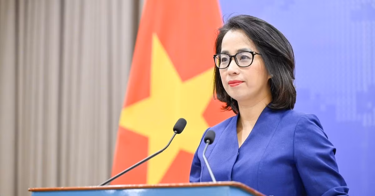 Người phát ngôn Bộ Ngoại giao Việt Nam Phạm Thu Hằng tại họp báo thường kỳ, ngày 1/10/2026. (Ảnh: Bộ Ngoại giao cung cấp)