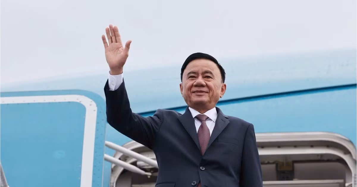 Ủy viên Bộ Chính trị, Thường trực Ban Bí thư Trần Cẩm Tú lên đường thăm chính thức Singapore và đồng chủ trì Đối thoại Chiến lược Việt Nam-Singapore lần thứ nhất. (Ảnh: Phương Hoa/TTXVN)