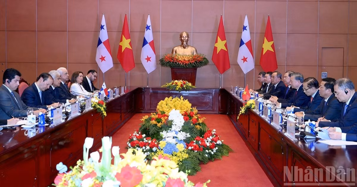 Tổng Bí thư, Chủ tịch nước Tô Lâm hội đàm với Tổng thống Panama Jose Raul Mulino, tại Hà Nội, ngày 6/10/2026. (Ảnh: ĐĂNG KHOA) 