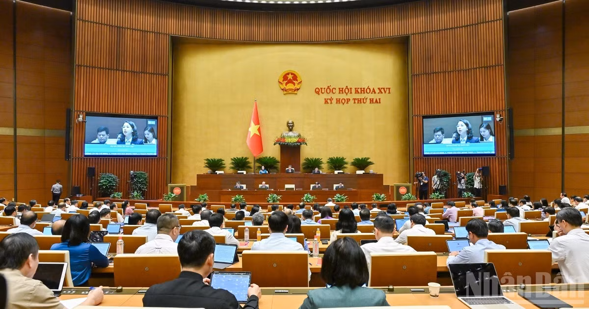 Quốc hội thảo luận ở hội trường về dự thảo Bộ luật Hình sự (sửa đổi). (Ảnh: THỦY NGUYÊN)