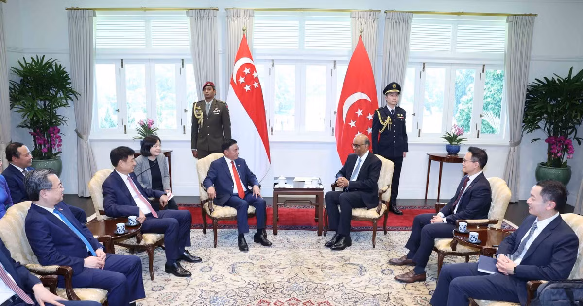 Thường trực Ban Bí thư Trần Cẩm Tú hội kiến Tổng thống Singapore Tharman Shanmugaratnam. (Ảnh: Phương Hoa/TTXVN) 