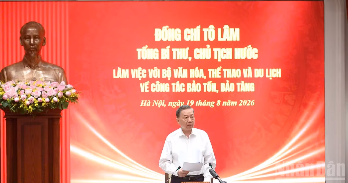 Tổng Bí thư, Chủ tịch nước Tô Lâm phát biểu tại cuộc làm việc với Bộ Văn hóa, Thể thao và Du lịch về công tác bảo tồn, bảo tàng. (Ảnh: ĐĂNG KHOA)