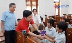 Chia sẻ yêu thương, hành động thiết thực vì trẻ em