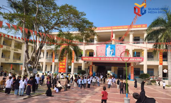 Từ lớp học vùng cao đến tương lai rộng mở