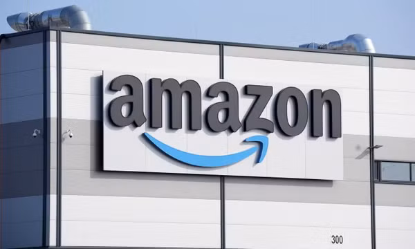 Amazon tạm dừng hợp tác với hãng vận tải hàng hóa 21 Air sau tai nạn máy bay
