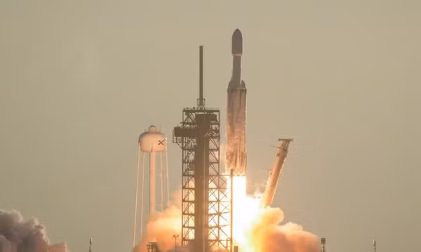 NASA đẩy nhanh kế hoạch đưa phi hành gia trở lại Mặt Trăng vào năm 2028