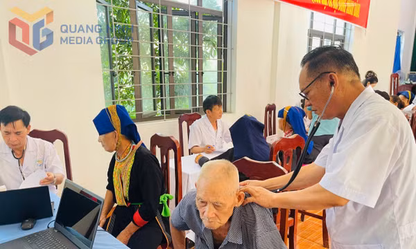 Để những đột phá đến được với mỗi người dân