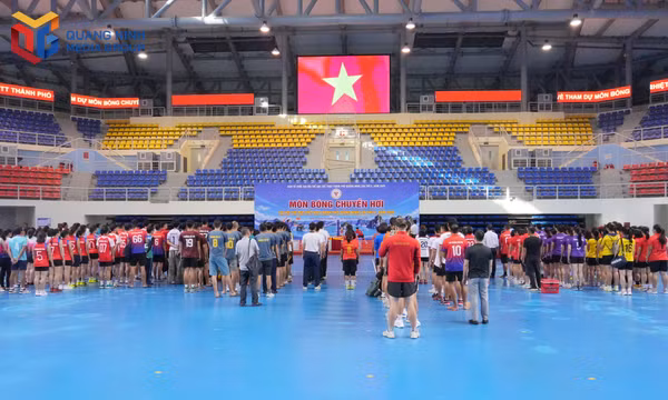  Khai mạc Giải Bóng chuyền hơi Đại hội TDTT thành phố Quảng Ninh lần thứ X
