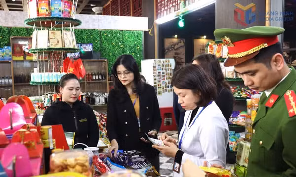 Siết chặt quản lý, chấn chỉnh môi trường kinh doanh du lịch
