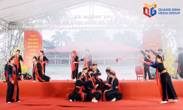 Nâng cao đời sống tinh thần từ phong trào "Tiếng hát khu dân cư"