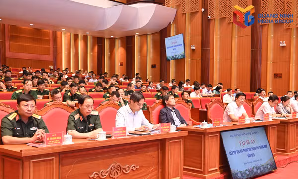 Quân khu 3 tập huấn diễn tập khu vực phòng thủ thành phố Quảng Ninh năm 2026